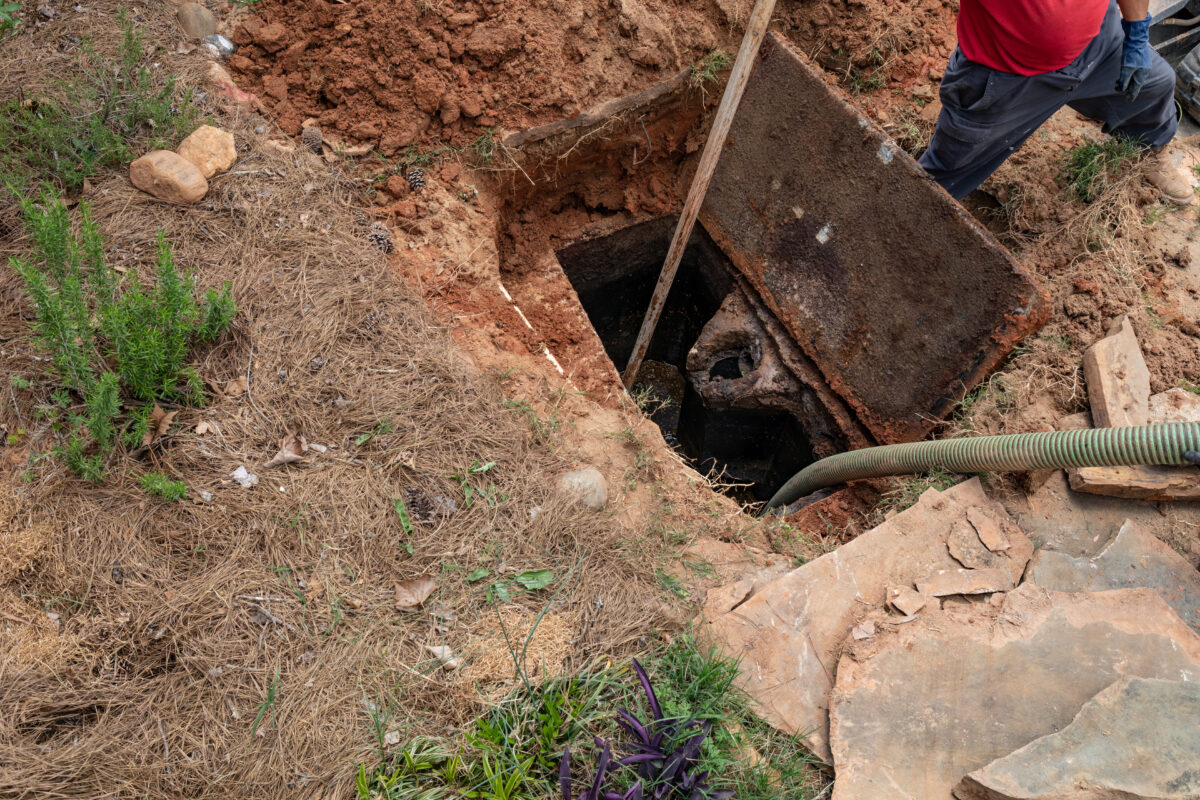 Signs Your Septic Tank Needs Pumping